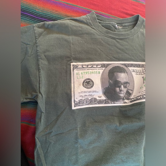 VTG 95’ Puff Daddy “It’s all about the Benjamin’s” double sided Tee Shirt. Rare. - Picture 10 of 10